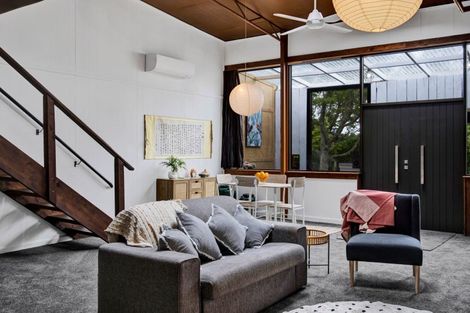 Photo of property in 1082 Junction Road, Egmont Village, Inglewood, 4386