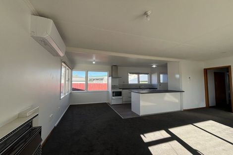 Photo of property in 28 Langley Avenue, Milson, Palmerston North, 4414