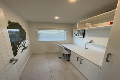 Photo of property in 8a Ewen Street, Takapuna, Auckland, 0622