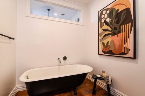 Photo of property in 24 Albert Street, Saint Clair, Dunedin, 9012