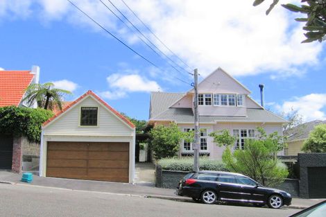 Photo of property in 26 Rimu Road, Kelburn, Wellington, 6012