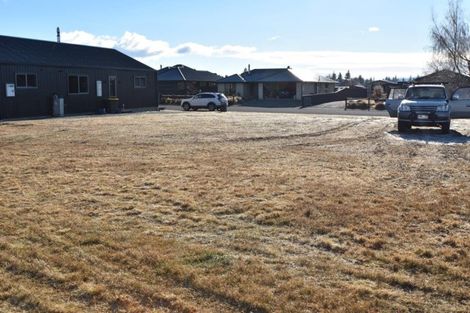 Photo of property in 25 Irishman Drive, Twizel, 7901