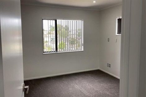 Photo of property in 1a Kendall Court, Wattle Downs, Auckland, 2103