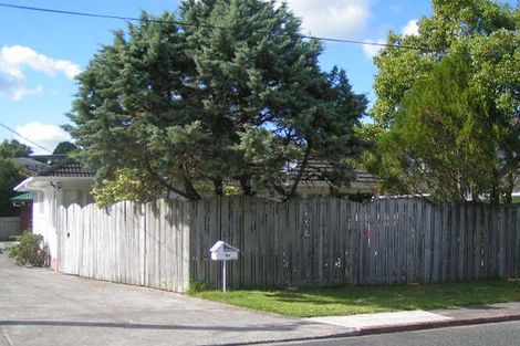 Photo of property in 2/9 Merriefield Avenue, Forrest Hill, Auckland, 0620