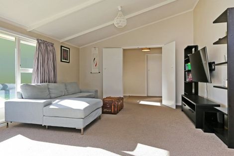 Photo of property in 25 Alamein Crescent, Onekawa, Napier, 4110