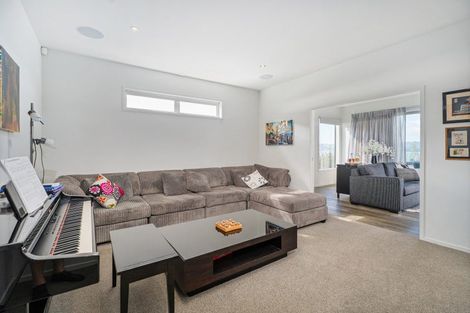 Photo of property in 11 Puriri Place, Whitianga, 3510