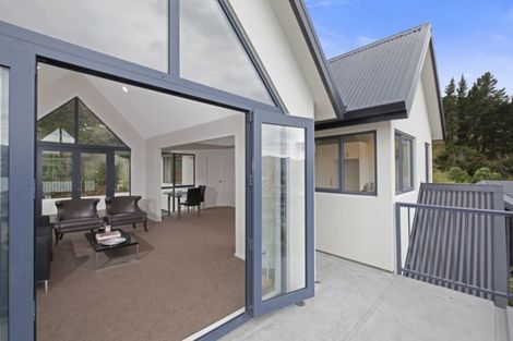 Photo of property in 26b Cornwall Road, Lyttelton, 8082