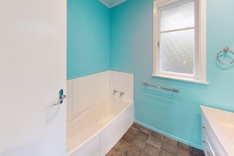 Photo of property in 8 Buick Crescent, Awapuni, Palmerston North, 4412