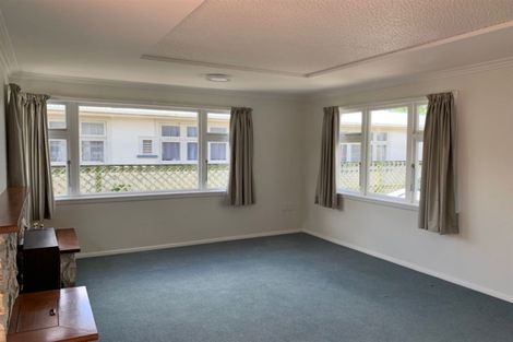 Photo of property in 9 Armstrong Avenue, Carterton, 5713