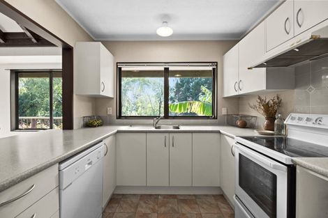 Photo of property in 2 Te Mata Peak Road, Havelock North, 4130