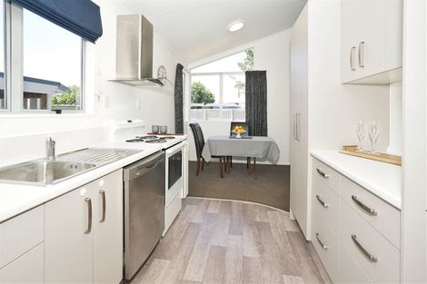 Photo of property in 4 Elmwood Crescent, Pukete, Hamilton, 3200