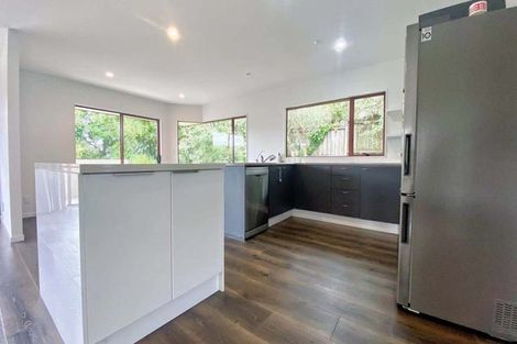 Photo of property in 11b Langana Avenue, Browns Bay, Auckland, 0630