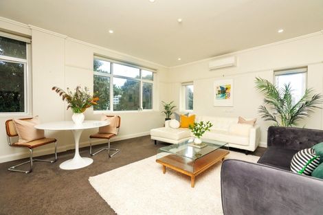 Photo of property in Fountain Court, 13/48 Oriental Parade, Oriental Bay, Wellington, 6011