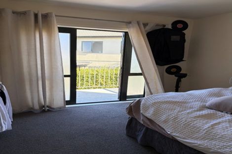 Photo of property in 8/3 Orwell Road, Greenhithe, Auckland, 0632