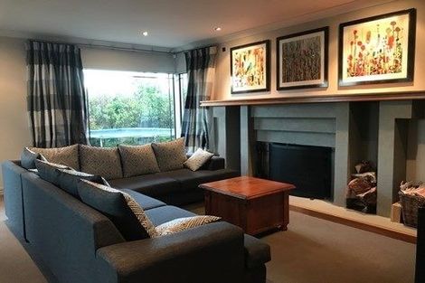 Photo of property in 40 Downing Street, Crofton Downs, Wellington, 6035