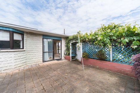 Photo of property in 17 Russell Street, Feilding, 4702