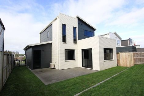 Photo of property in 33 Ridgedale Crescent, Flagstaff, Hamilton, 3210