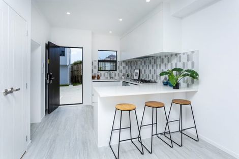 Photo of property in 58 County Road, Torbay, Auckland, 0630