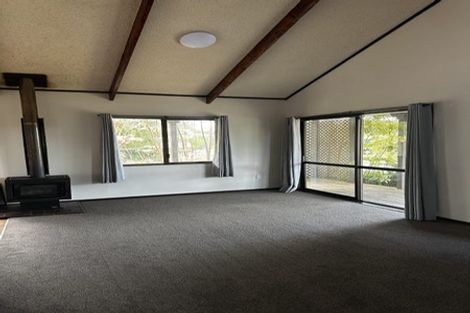 Photo of property in 4 Armitage Place, Tuakau, 2121