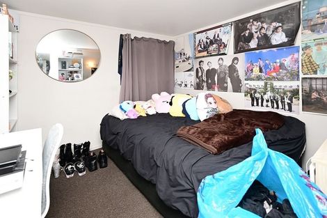 Photo of property in 31 Corsair Crescent, Mangere, Auckland, 2022