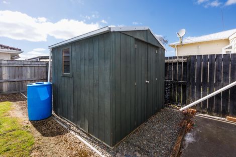 Photo of property in 16a Fairs Road, Milson, Palmerston North, 4414