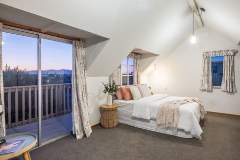 Photo of property in 4 Gavin Road, Raumati Beach, Paraparaumu, 5032