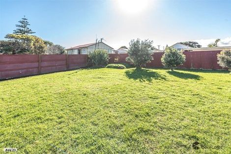 Photo of property in 202 Puriri Street, Castlecliff, Whanganui, 4501