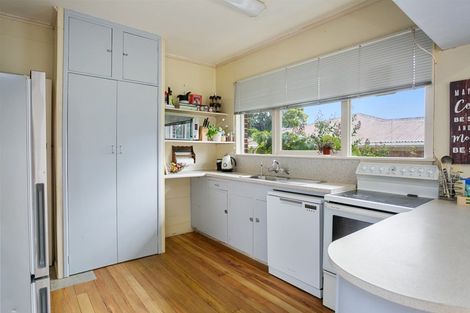 Photo of property in 73 Stanley Avenue, Te Aroha, 3320