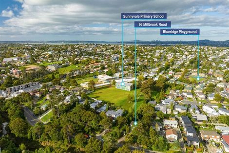Photo of property in 96 Millbrook Road, Sunnyvale, Auckland, 0612