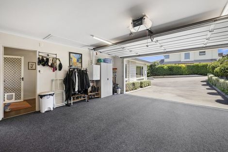 Photo of property in 9a Del Mar Place, Merrilands, New Plymouth, 4312
