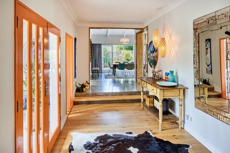 Photo of property in 31 Andrew Street, Waikanae, 5036