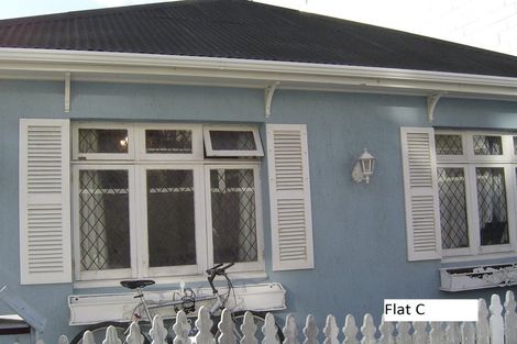 Photo of property in 5 Hanson Street, Mount Cook, Wellington, 6021