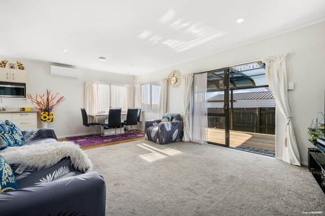 Photo of property in 225a Finlayson Avenue, Clendon Park, Auckland, 2103