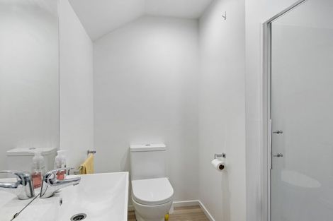 Photo of property in 138c Holly Road, St Albans, Christchurch, 8014