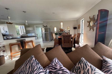 Photo of property in 800 Bickerstaffe Road, Maungaturoto, 0587