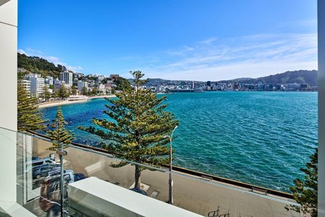 Photo of property in 9/318 Oriental Parade, Oriental Bay, Wellington, 6011