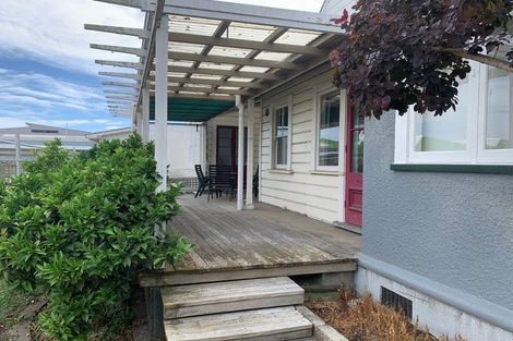 Photo of property in 410-412 Avenue Road West, Hastings, 4122