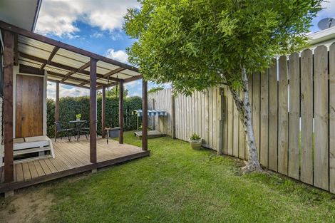 Photo of property in 31 Penion Drive, Flat Bush, Auckland, 2023