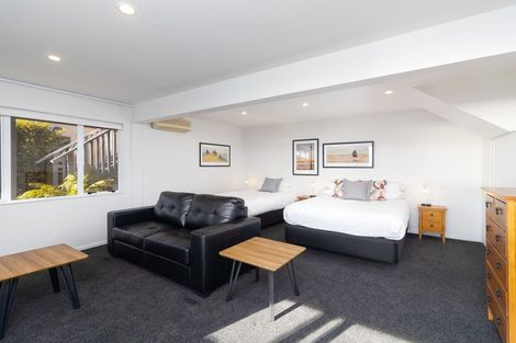 Photo of property in 52 Coster Street, Enner Glynn, Nelson, 7011