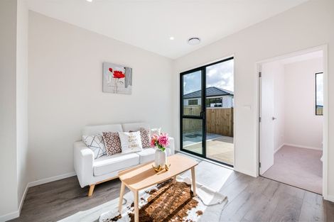Photo of property in 1 Aklander Rise, Flat Bush, Auckland, 2019