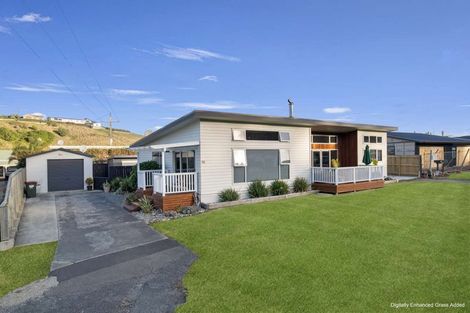 Photo of property in 14 Mowhanau Drive, Kai Iwi, Whanganui, 4574