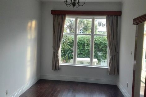 Photo of property in 71 Majoribanks Street, Mount Victoria, Wellington, 6011