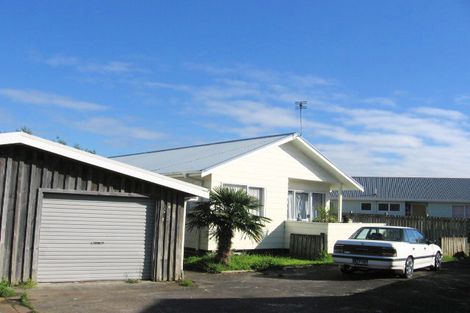 Photo of property in 32 Keri Anne Place, Goodwood Heights, Auckland, 2105