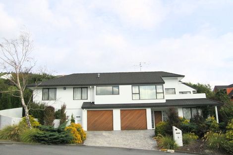 Photo of property in 4 Roman Close, Silverstream, Upper Hutt, 5019