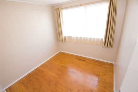 Photo of property in 132a Mcleod Road, Te Atatu South, Auckland, 0610