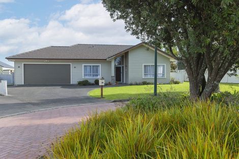 Photo of property in 11 Pohutukawa Grove, Lytton West, Gisborne, 4010