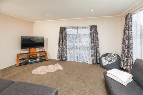 Photo of property in 42 Lindsay Crescent, Nawton, Hamilton, 3200