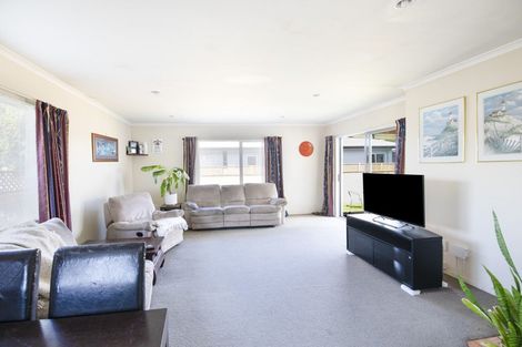Photo of property in 8a Barton Avenue, Marewa, Napier, 4110