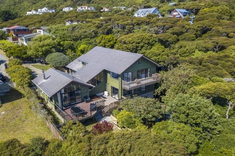 Photo of property in 40 Kinloch Place, Papakowhai, Porirua, 5024