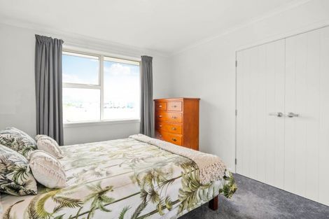Photo of property in 6 Kanuka Grove, Kinloch, Taupo, 3377